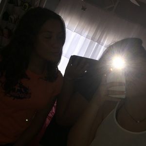 Meet your Posher, Alessandra